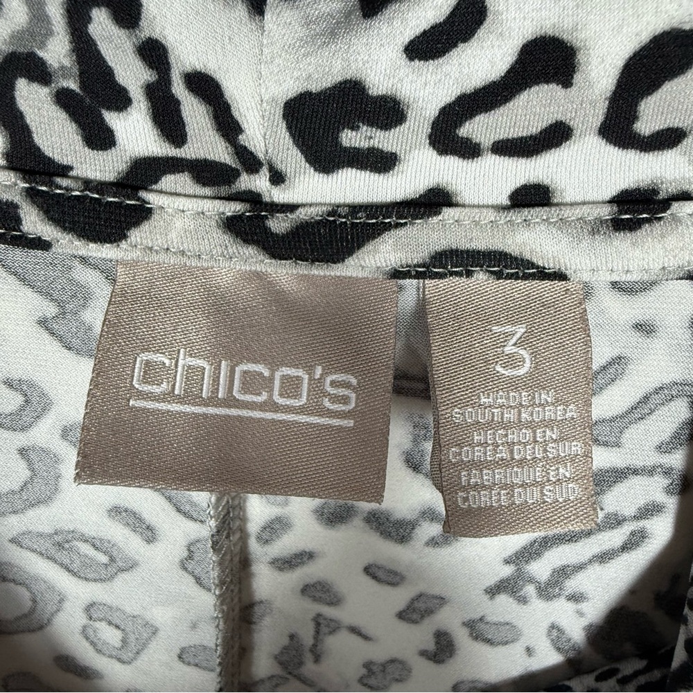 Chico’s Women’s Long Sleeve Cowl Neck Leopard Print Top.  Chico’s Size 3.  NWOT. - Picture 4 of 13